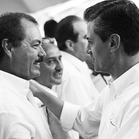 VictorSilvaMich's tweet photo. Muchas Felicidades a nuestro Sr. Presidente @EPN por su cumpleaños. Los mejores deseos. #FelicidadesPresidente http://t.co/zQkP9dyrRc