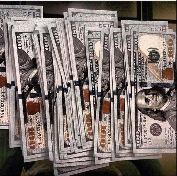 fuckedupshyt's tweet photo. MCA WORKS FOR ME ! 💰💰💰💰 DM ME FOR MORE IN FORMATION ITS EASY AND FUN I CANT LIE http://t.co/R5IcphAMk6