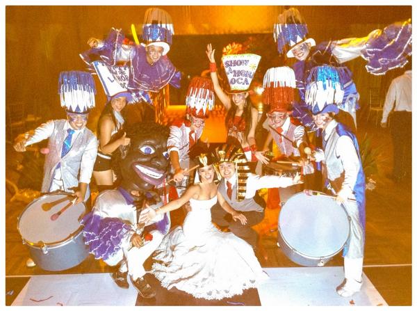 HORALOCABOLIVIA's tweet photo. #Boda #sandramanrique #lachinamanrique #laoriginalhoraloca #creatilokos http://t.co/VapoPSfr40