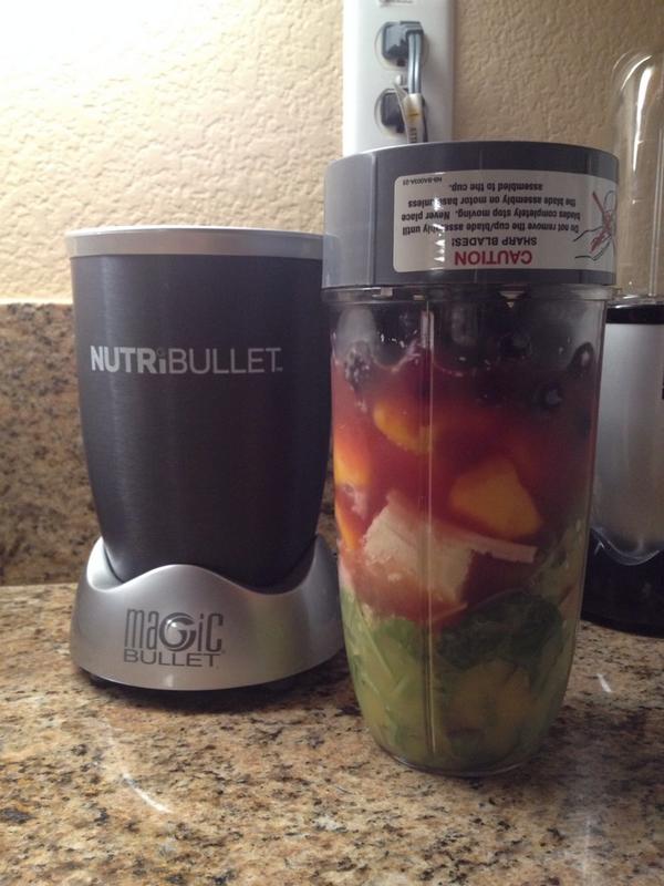 bstoschoolsweat's tweet photo. Greens, banana, kiwi, coconut, mango, berry mix, OJ &amp; cranberry/rasberry juice. @thenutribullet #organic #eatclean http://t.co/7rkHMOINkJ