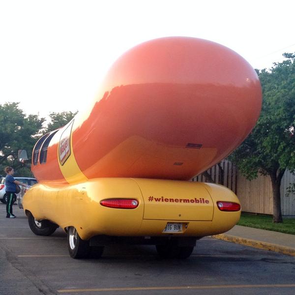 𝕋𝕨𝕖𝕖𝕥𝕖𝕣 𝔽𝕣𝕒𝕞𝕡𝕥𝕠𝕟 aka Todd C. Barton tweet media