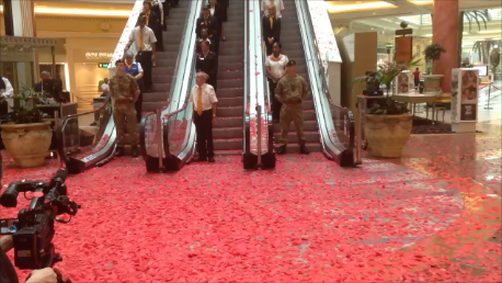 MessengerEditor's tweet image. A million petals released from #traffordcentre dome to mark anniversary of WW1. Poignant and moving cerermony