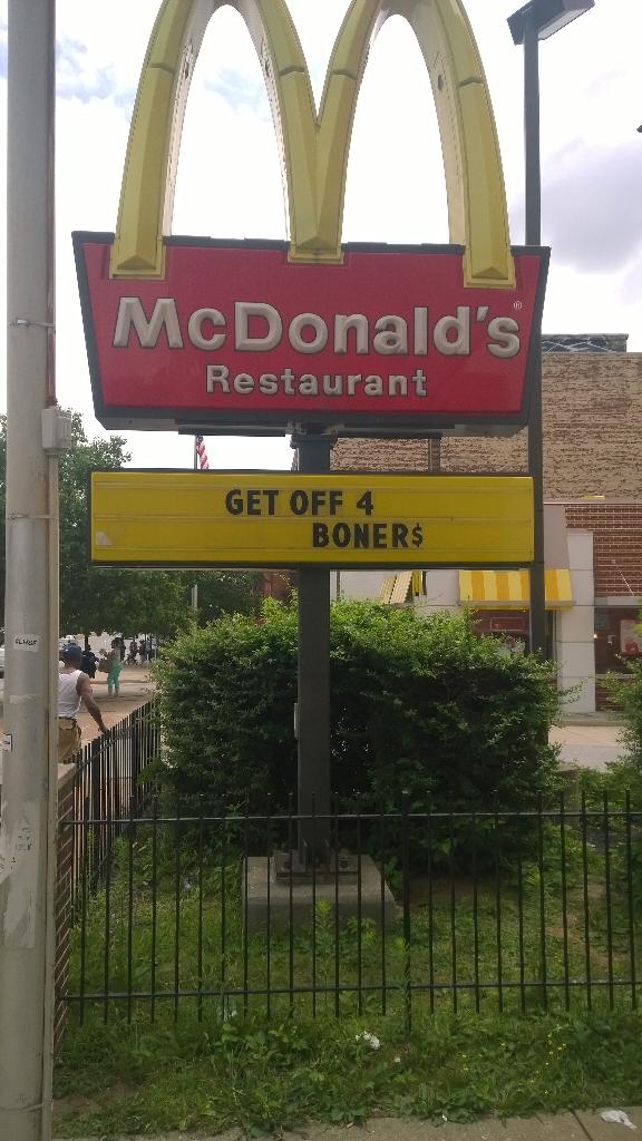 mutton151's tweet image. mcdonalds on north ave. #Baltimore #mcdonalds #really?