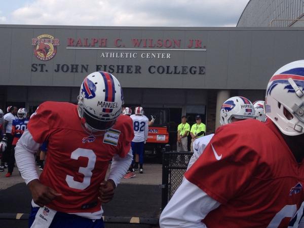 KevC_Sports's tweet photo. First on the field 2014 #BillsCamp http://t.co/fBIWluukJ0