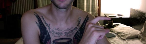 mac10it's tweet image. c&apos;è chi lavora e chi si rilassa #cheftony #makingwebsites #caldo