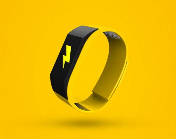 KoruCenter's tweet image. Don't get drastic! || This Wearable Shocks You to Help You Form Better Habits via @britandco brit.co/pavlok-activit…