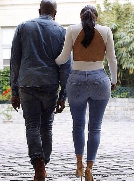 kimkperfection's tweet photo. ✌👑👸 http://t.co/aBPEgIKN8C