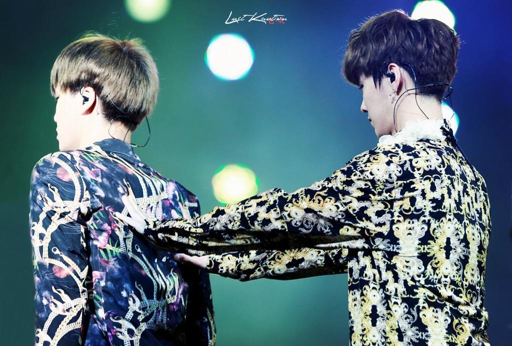 [FANTAKEN] 140718-19 EXO Concert "The Lost Planet" in Shanghai Day 1-2 [45P] BtBpD5LCIAAMLRg