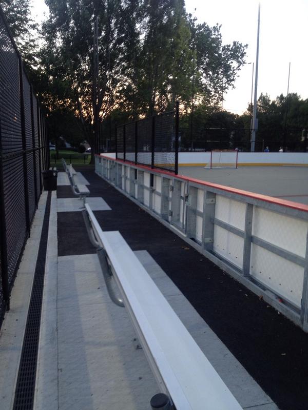CharlesRiverSO's tweet photo. @JamieErdahl we have a spot for you to be our rink side reporter for our st hockey tourney down the road in Watertown http://t.co/c2dcy04k8n