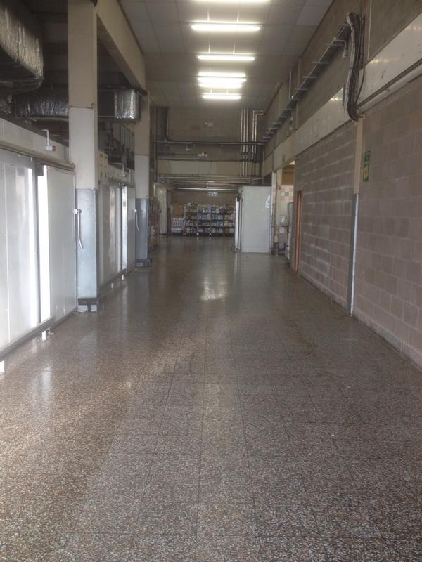 JonSmale's tweet image. Workington 3429 warehouse looking amazing this morning :-)