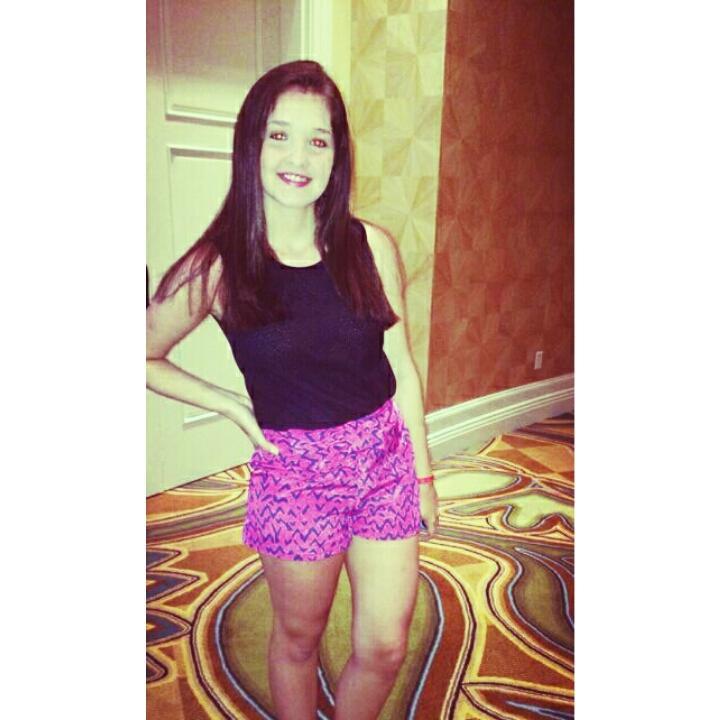 JulianaBiloni's tweet image. Lindaaa noche #FunTime2014