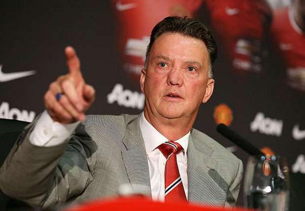 GOAL Indonesia (@goal_id) on Twitter photo Van Gaal Tak Terintimidasi Dengan Kehadiran Ferguson - bit.ly/1qvMnJ4 | Mobile: bit.ly/1tonQmu Van Gaal Tak Terintimidasi Dengan Kehadiran Ferguson - bit.ly/1qvMnJ4 | Mobile: bit.ly/1tonQmu