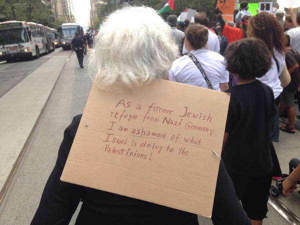 PMbeers's tweet photo. MT @airflotilla2
As a former Jewish refugee from Nazi Germany, I am ashamed of what Israel is doing 2  Palestinians http://t.co/0pa1sUROdc