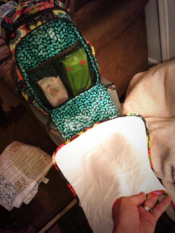 mellowknee2's tweet photo. Our diaper bag ๐ it even has a removable/washable changing pad built in #Verabackpack #loveit http://t.co/ZhL8tAJ0DG