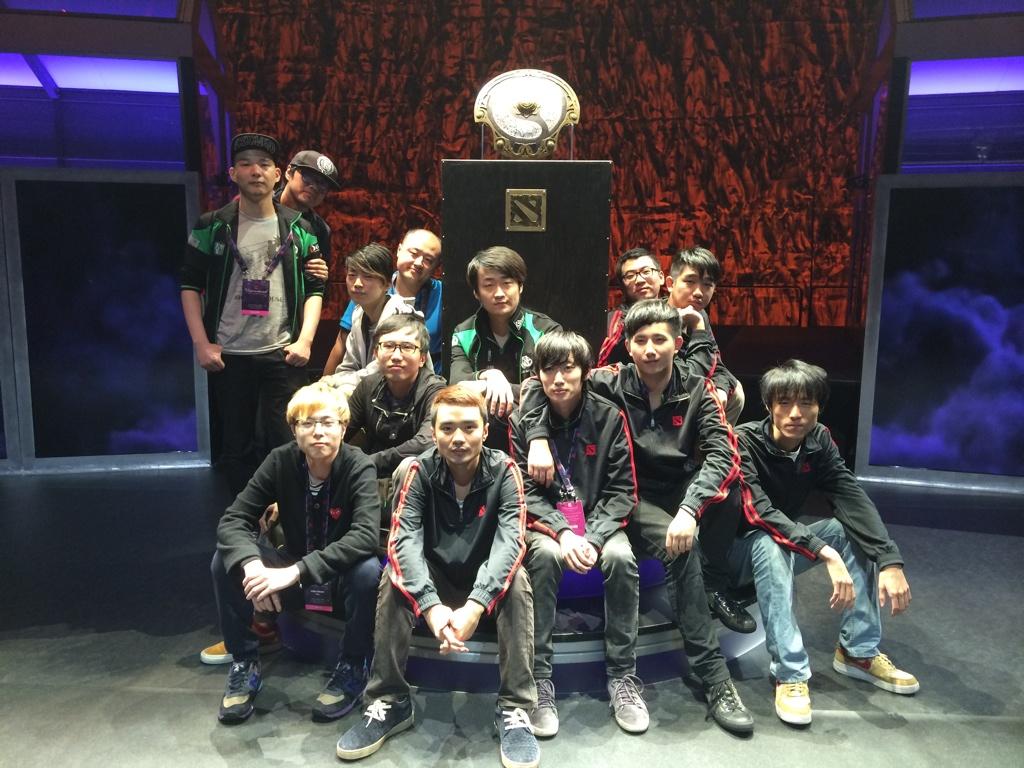 BtCURk-CIAA_CTq.jpg:large