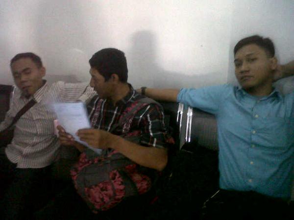 #SIMAKOLEKTIFMENWAISTA at Satpas DaanMogot