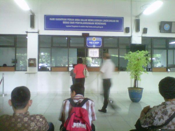 #SIMAKOLEKTIFMENWAISTA at Satpas DaanMogot