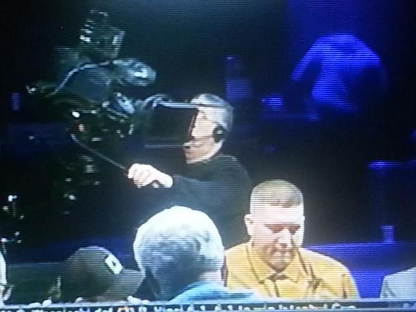 Matt_C_378's tweet image. @OnAFoldDraw #watdahell #whodahell is this