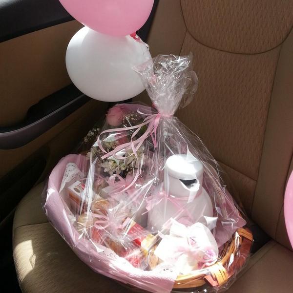 sswsh's tweet photo. السلة المميزة 
#مندوب توصيل
#الرياض
#تاجرات 
#كيك http://t.co/mTtVLlkcyY