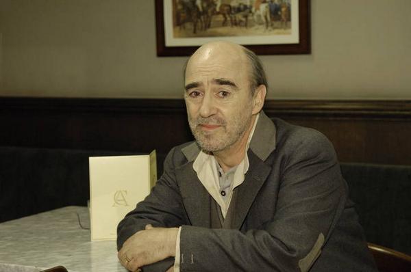 rtve's tweet photo. El mundo del cine y la cultura lamentan la muerte del actor Álex Angulo http://t.co/ihg0GKEo2F http://t.co/zfM5R9GI9Q