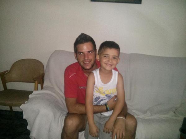 JorgeEscribano3's tweet photo. Pasando la mañana con la mejor compañia... ;) http://t.co/GaIkQHxZXU