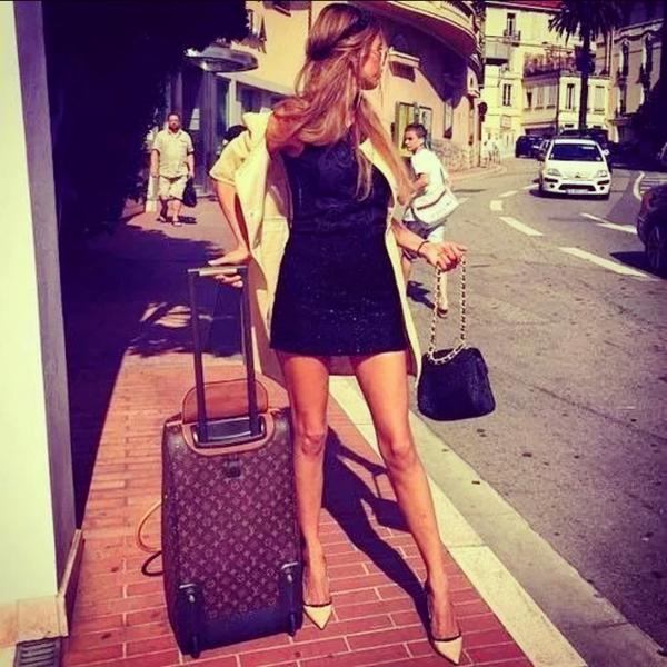 SuperFlyJets's tweet photo. Woman on a mission. STAY OUT OF HER WAY #LouisVuitton #privatejet #LuxuryTravel #SuperFlyJets #JetHire http://t.co/Pec9CYpYcR