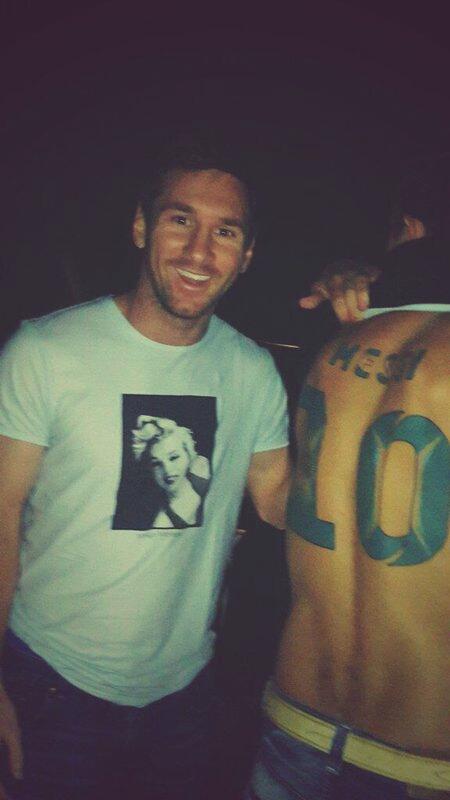 Team Messi On Twitter Messi Fb A Lio Fan Had Messi And The 10 Tattooed On His Back And Went To Meet Him Http T Co Pa8pu6swuy Http T Co Cisieez0go