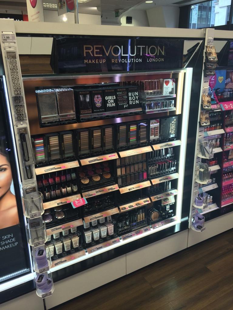 Makeup revolution usa store