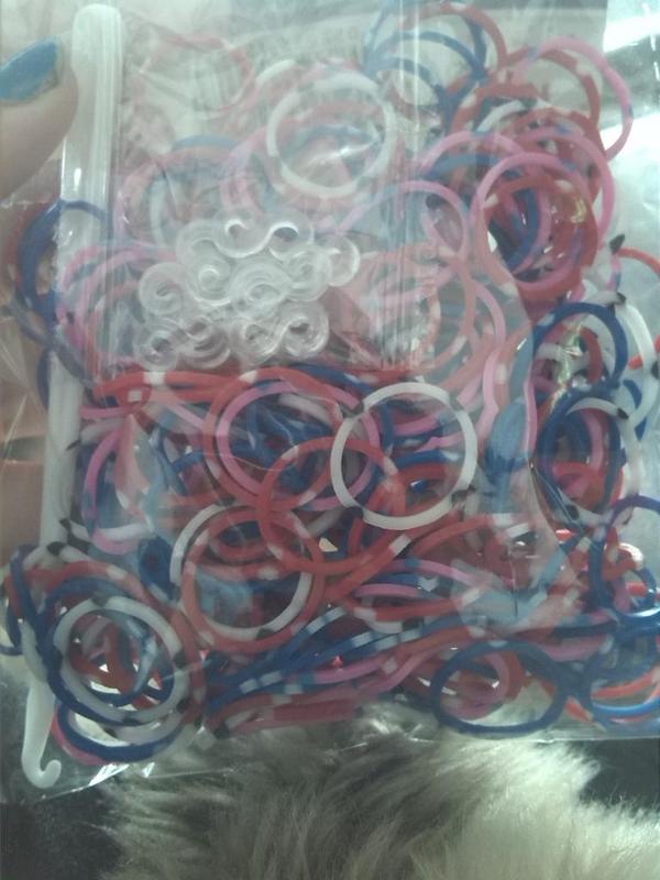 rainbow__looms's tweet photo. Got some new looms! http://t.co/AKmJaivrlG