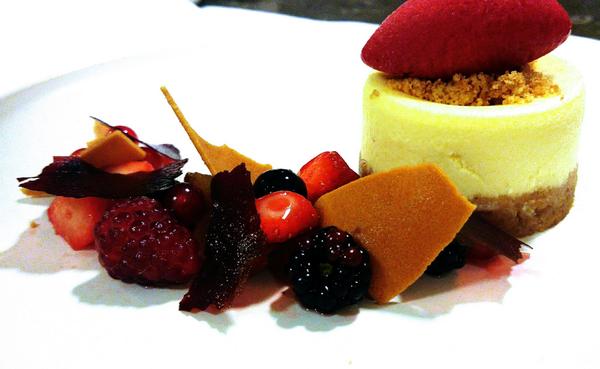 MarketOfficiel's tweet photo. @jeangeorges Crème fraîche cheesecake, summer berries, raspberry sorbet from Pastry Chef Sean Considine at Market ! http://t.co/uG6OePYspM