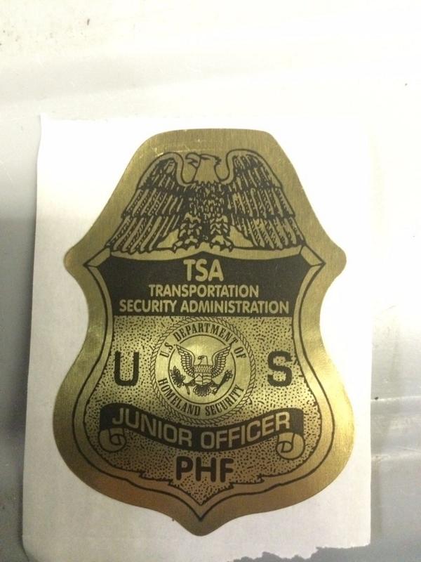 realKrisCruz's tweet image. #WhatILearnedToday the badge that @TSA gives really allows you to pat down ppl @skiplacombe #TSAFail