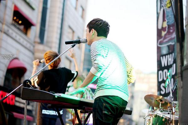 HYUNWOO_b tweet media