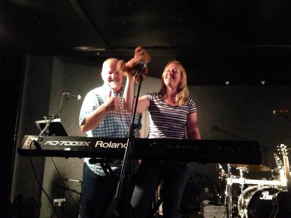 <a href="/aBearsJourney/">A Bears Journey</a> #MND <a href="/SBfest/">Summer Breeze</a> <a href="/mndcampaigns/">MND Campaigns</a> Breeze Bear sings along with his namesake Band 🐻🎤🎶