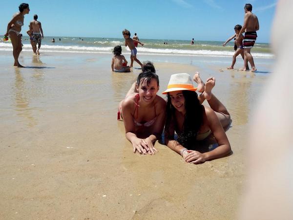 Vero_chamizo's tweet photo. De playeo ...jajajaja ;)) http://t.co/7RP84U8rQU