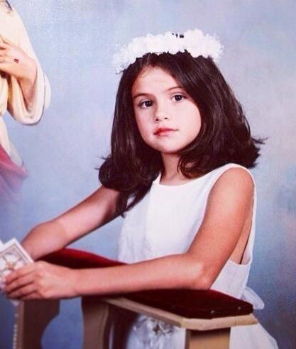 LuvCelebs_JP's tweet photo. Selena小さいころからかわいいなぁ😭💗 http://t.co/8Io1K7xVmY