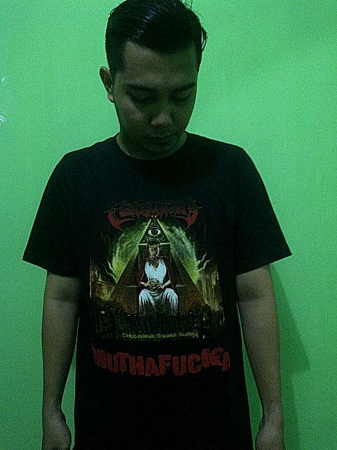 Numpang narsis <a href="/Articulomortism/">Articulomortis</a>