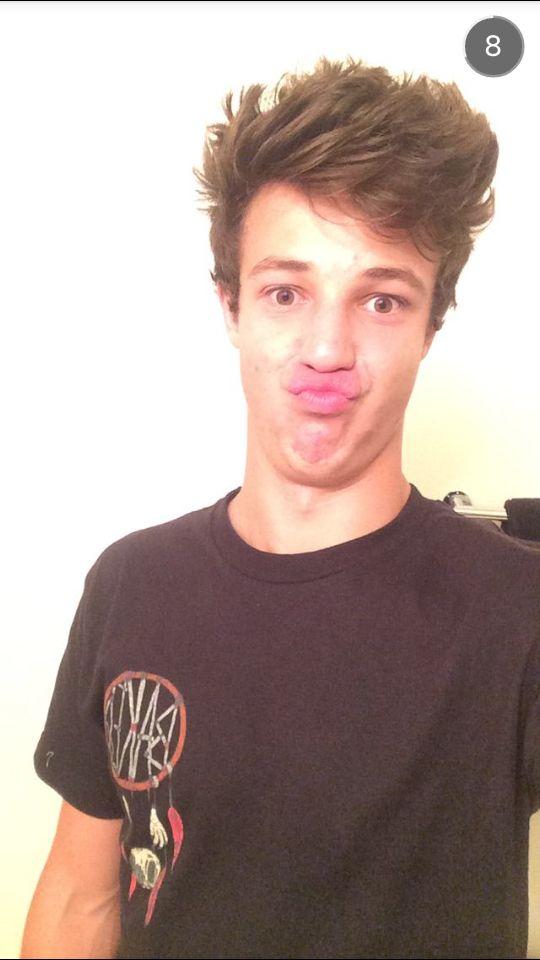 WendyRPGFC's tweet photo. Omg trop de cutance dans ses snap http://t.co/2gBqvHCCof