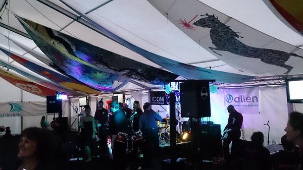 Band in full swing @InterSeptors <a href="/NSSASailing/">NSSA</a> <a href="/Deal_Town/">Deal Town</a> under <a href="/whitehorseswhit/">whitehorses</a> sails <a href="/SummerofColour/">Summer of Colour</a> @RYAsoutheast
