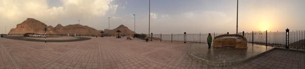 boy4quest's tweet image. #Sunset at #jabelhafeet #UAE on a hazy day