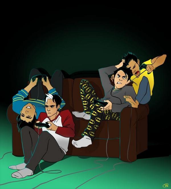 TheShortRobin's tweet image. "Not sure what to mention here... Me trying to kill Tim, dick and jason not fighting, or Tim's batman pjs..."