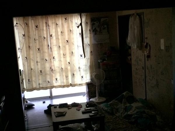 186737 tweet picture