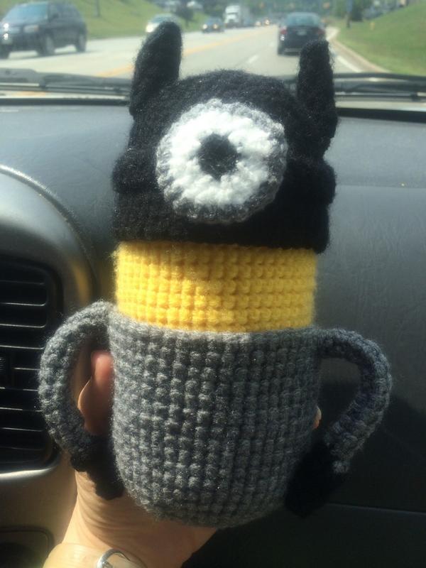 Crochetcartoons's tweet photo. Progress! September is fast approaching! #Amigurumi #crochet #batman #minion #batminion http://t.co/ALGGx6E4U7