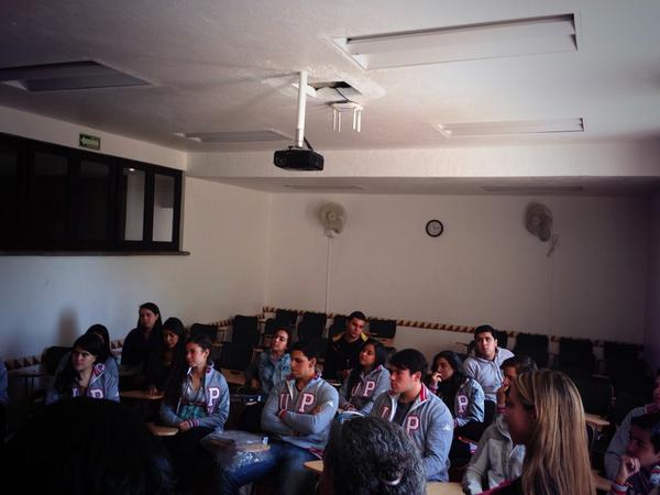 Dumbledore_UP's tweet photo. Aquí los nuevos Contadores @UPMexico @EmpresarialesUP http://t.co/WJmu7A4C5j