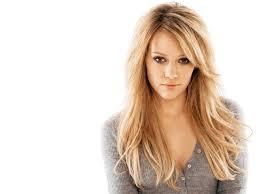 Happy birthday to actress/singer/mother/stunner Hilary Duff! 