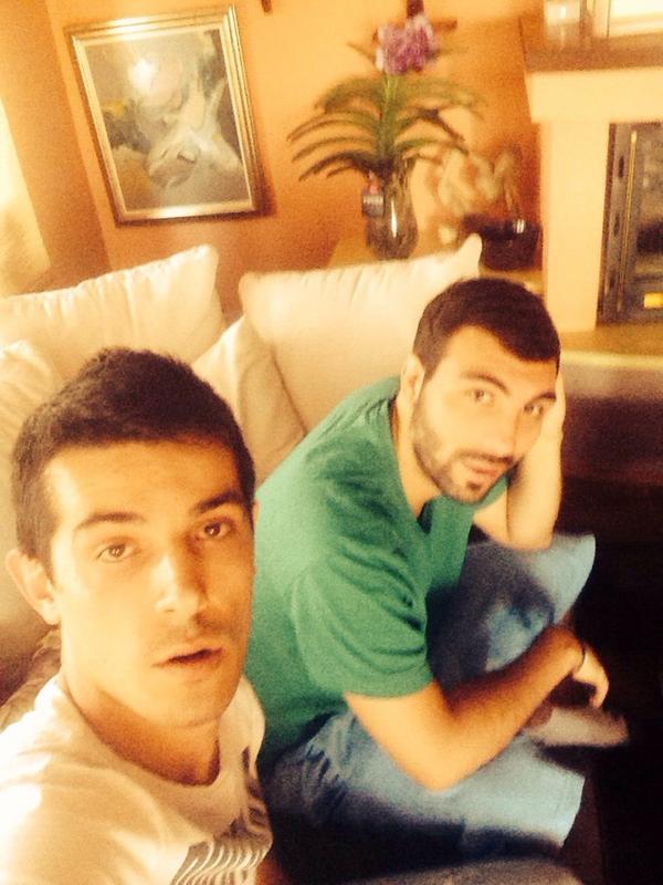 jetmir001's tweet photo. with ma Broo http://t.co/Xt3y8iciiE