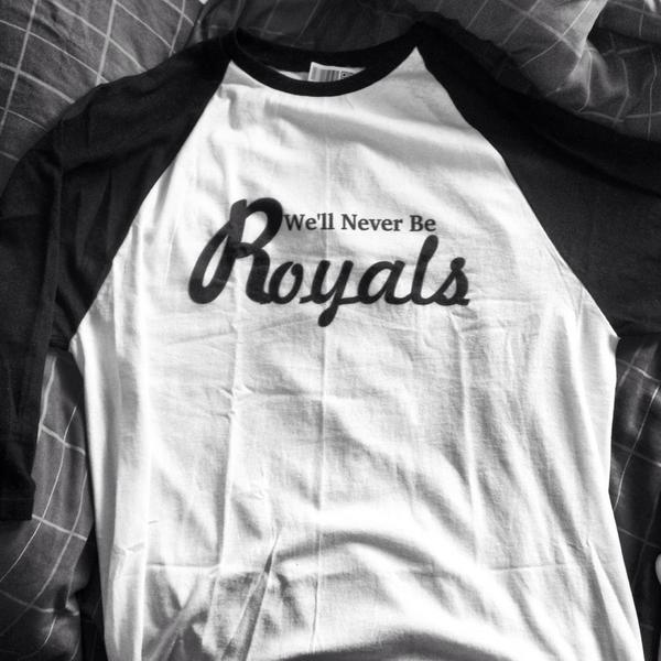 joshklingler's tweet photo. #ourhashtag RT @DxnielFarrell: My tee arrived today!!! @lordemusic #Lorde #Royals http://t.co/9VyLoshU5B