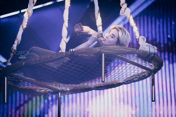 capok522's tweet photo. Twitter update / 140718 TLP in Shanghai 굿나잇 후잉후잉^^ http://t.co/lruFvgIL57 http://t.co/9HLjXS1blU