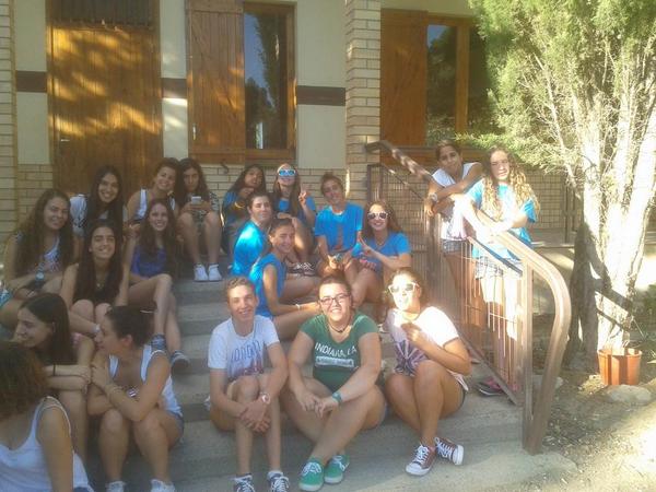 LaValponascaCJ's tweet photo. ¡¡Ya estamos en Os de Balaguer!! Tras muchos km's por fin a... ¿descansar? #CampasFOC14 http://t.co/rPNdhh7Gtf