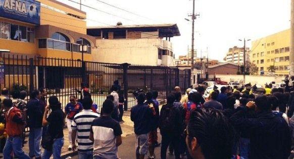 ElNacional_EC's tweet photo. [AUDIO] Esteban Pacheco: “Lo de AFNA fue una excusa para querer tumbarme http://t.co/LAbTpqLiG8 | #SDQ http://t.co/xRy5QCiOaU