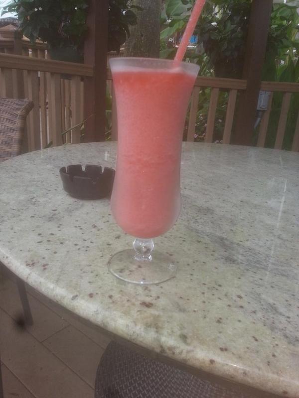 nikkihuggins's tweet photo. Im gonna drink frozen drinks until im drunk enough to pretend the sun is out. #vacation #pcb http://t.co/a6nxebKIuA